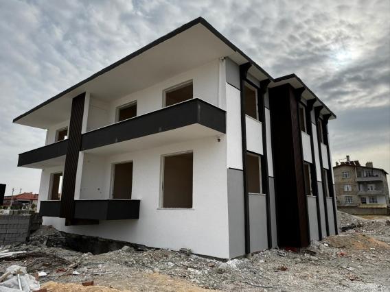 Alakova Mahallesi – Takip Olarak Üstlendiğimiz 4 Dairelik 2+1 Konut Projesi