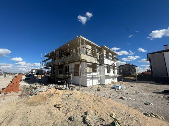 Alakova Mahallesi – Takip Olarak Üstlendiğimiz 4 Dairelik 2+1 Konut Projesi